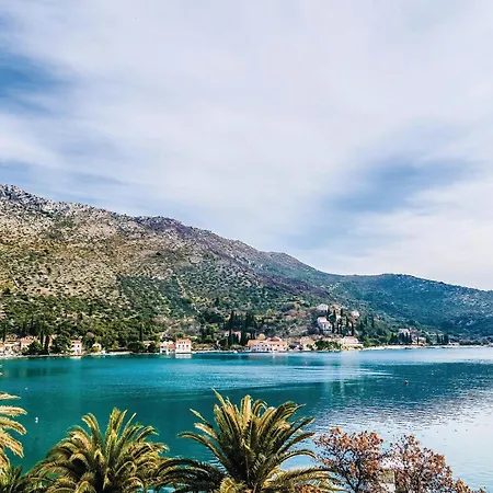 Three-Bedroom Apartment In Zaton Veliki * Zaton (Dubrovnik-Neretva)