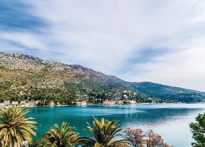 Three-bedroom In Veliki * Zaton (Dubrovnik-Neretva)